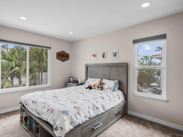4640 Sunburst Rd, Carlsbad CA 92008