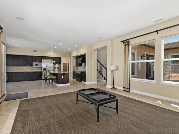 1833 Corte Galeana, Chula Vista CA 91914