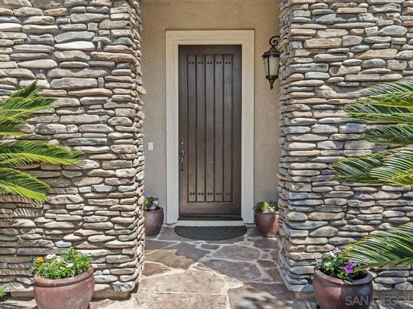 1833 Corte Galeana, Chula Vista CA 91914