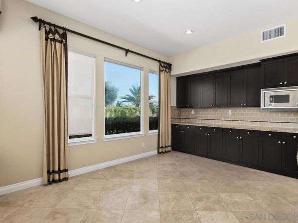 1833 Corte Galeana, Chula Vista CA 91914