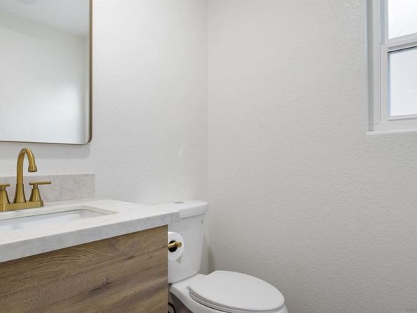 4350 Point Reyes Ct, Carlsbad CA 92010