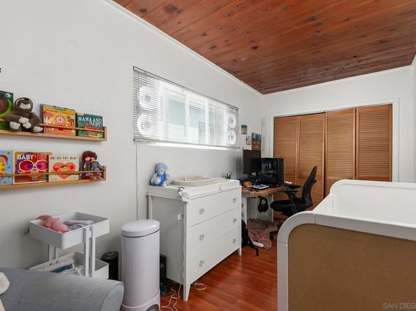 5036 W Point Loma Blvd, San Diego CA 92107