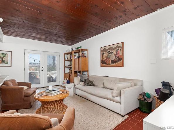 5036 W Point Loma Blvd, San Diego CA 92107