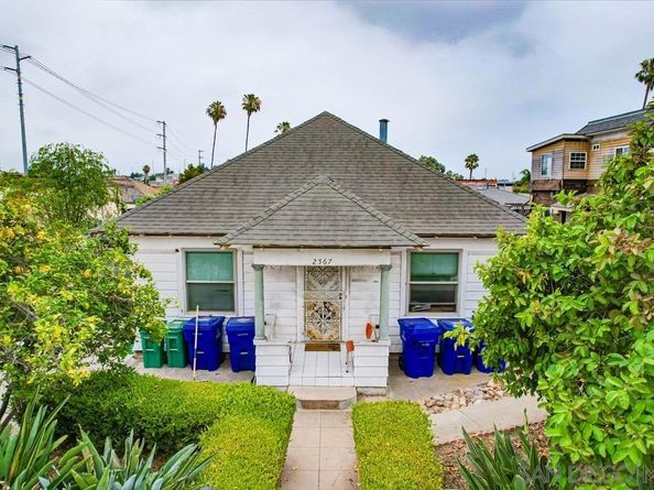 2567 69 L Street, San Diego CA 92102