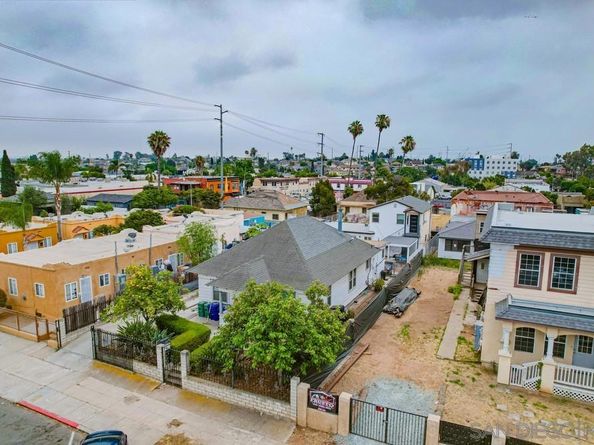 2567 69 L Street, San Diego CA 92102