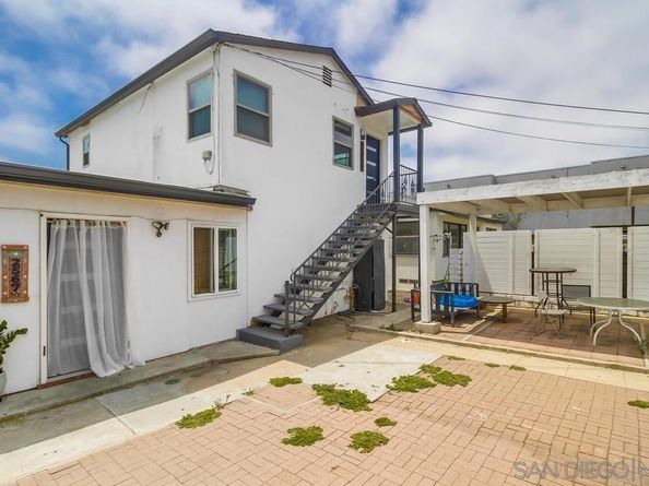 2567 69 L Street, San Diego CA 92102