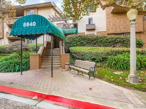 8840 Villa La Jolla Dr 304, La Jolla CA 92037