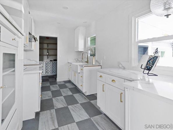 3072 Myrtle Ave, San Diego CA 92104