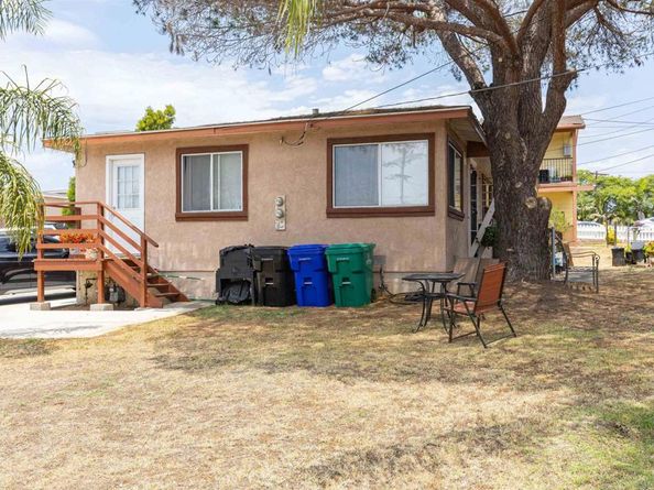 2216 18 Dunlop St, San Diego CA 92111