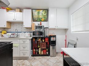 2216 18 Dunlop St, San Diego CA 92111