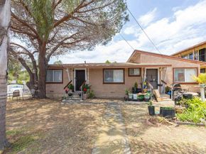 2216 18 Dunlop St, San Diego CA 92111