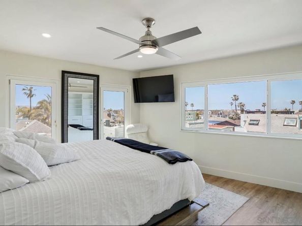 2820 Bayside Walk 2, San Diego CA 92109