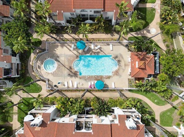 9342 Twin Trails Drive 303, San Diego CA 92129