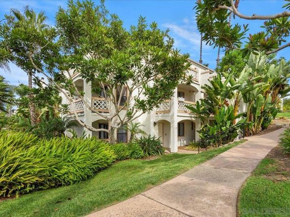 9342 Twin Trails Drive 303, San Diego CA 92129