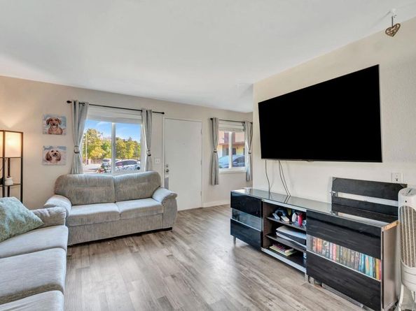 4712 Home Ave, San Diego CA 92105