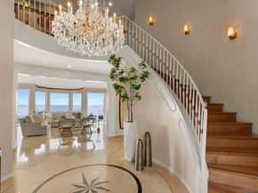 8430 Whale Watch Way, La Jolla CA 92037