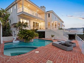 8430 Whale Watch Way, La Jolla CA 92037