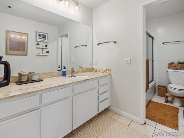 2414 Front St 31, San Diego CA 92101