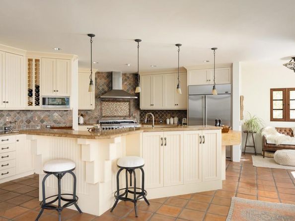 2563 Via Pisa, Del Mar CA 92014