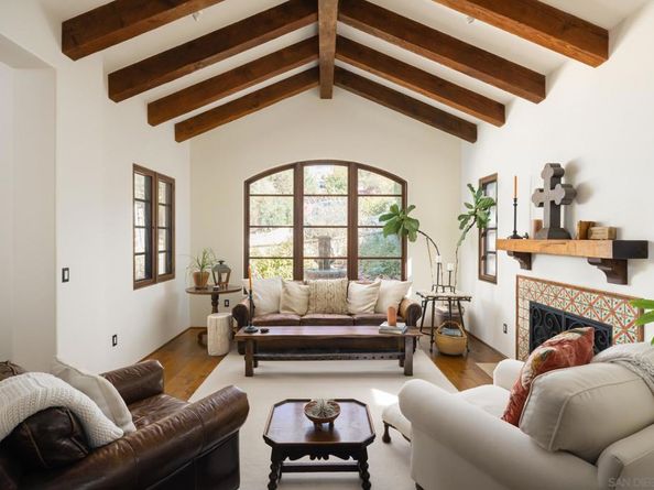 2563 Via Pisa, Del Mar CA 92014