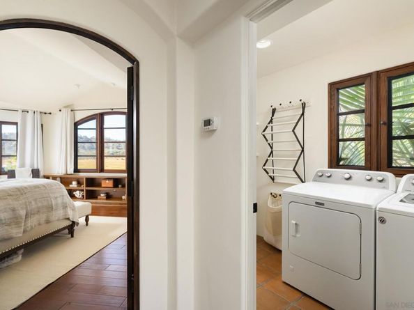 2563 Via Pisa, Del Mar CA 92014