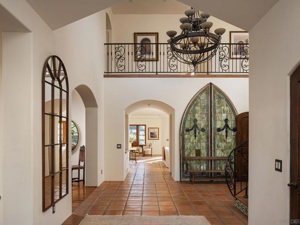 2563 Via Pisa, Del Mar CA 92014