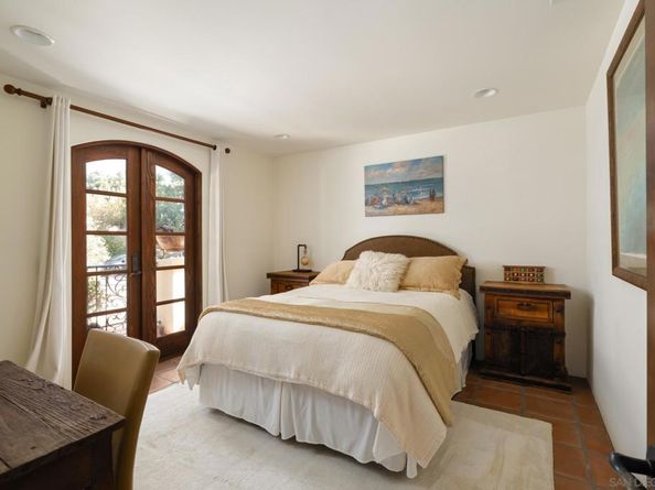 2563 Via Pisa, Del Mar CA 92014