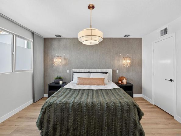 687 S Coast Highway 101 232, Encinitas CA 92024