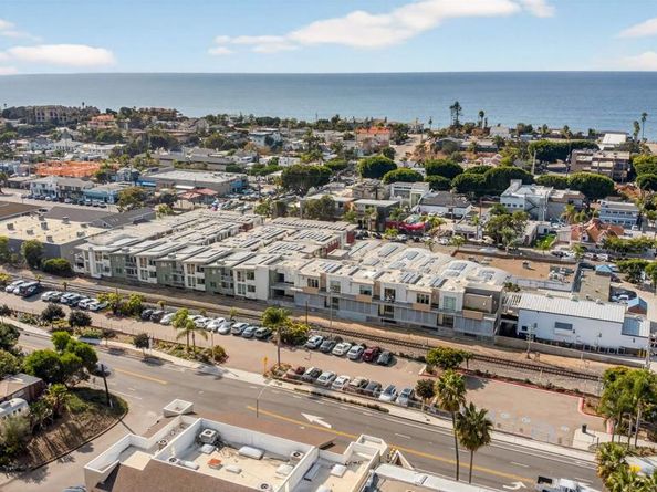 687 S Coast Highway 101 232, Encinitas CA 92024