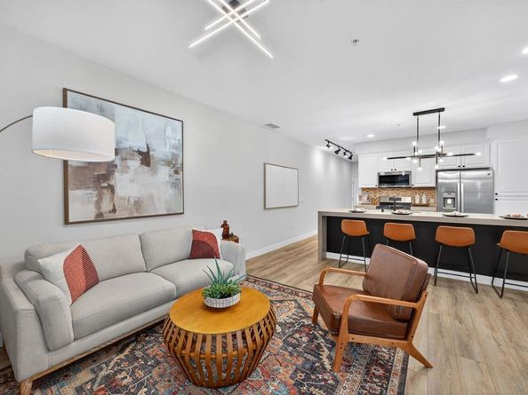 687 S Coast Highway 101 232, Encinitas CA 92024