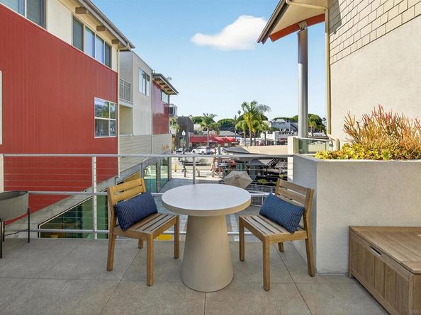 687 S Coast Highway 101 232, Encinitas CA 92024