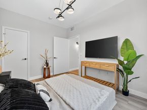 687 S Coast Highway 101 232, Encinitas CA 92024