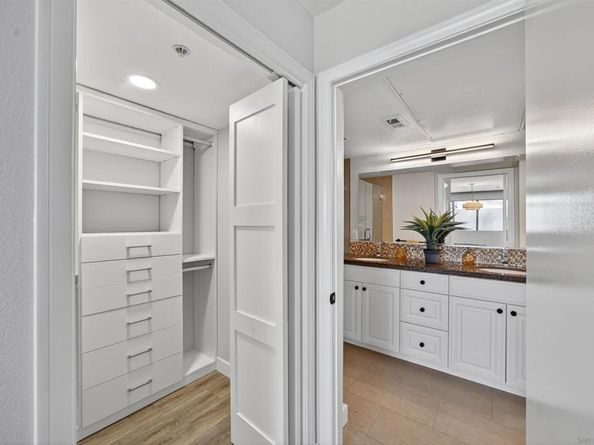 687 S Coast Highway 101 232, Encinitas CA 92024