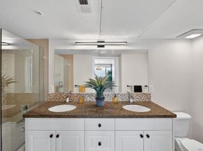 687 S Coast Highway 101 232, Encinitas CA 92024