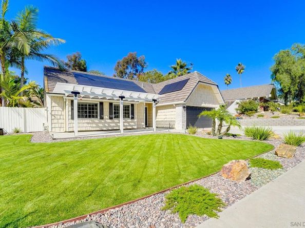 7115 Manzanita St, Carlsbad CA 92011