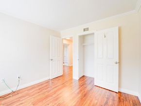 7115 Manzanita St, Carlsbad CA 92011