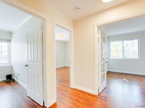 7115 Manzanita St, Carlsbad CA 92011