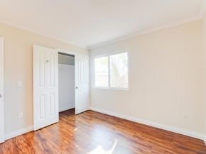 7115 Manzanita St, Carlsbad CA 92011