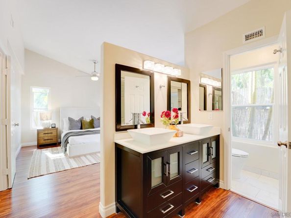 7115 Manzanita St, Carlsbad CA 92011