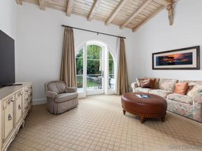 6692 La Jolla Scenic Dr S, La Jolla CA 92037