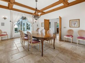 6692 La Jolla Scenic Dr S, La Jolla CA 92037