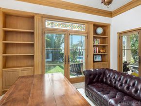 6692 La Jolla Scenic Dr S, La Jolla CA 92037