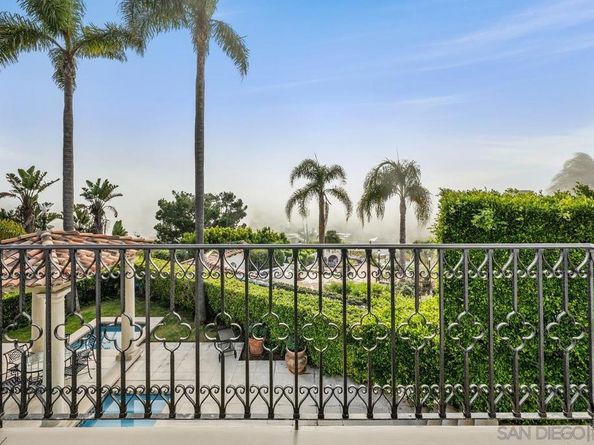 6692 La Jolla Scenic Dr S, La Jolla CA 92037