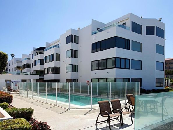 100 Coast 405, La Jolla CA 92037