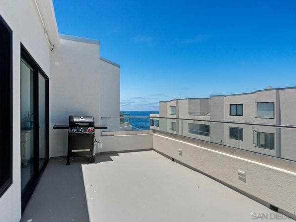 100 Coast 405, La Jolla CA 92037