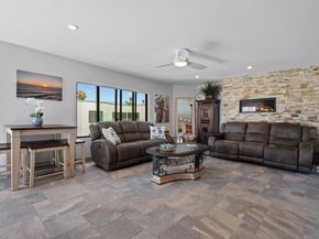 100 Coast 405, La Jolla CA 92037