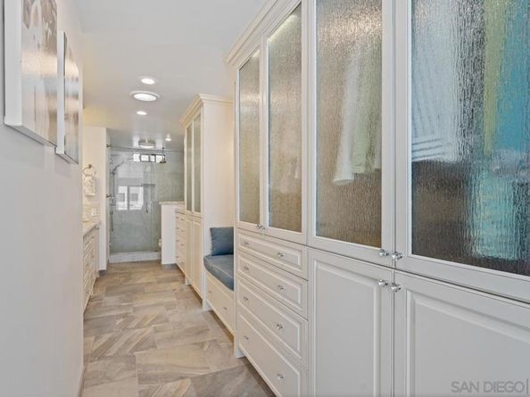 100 Coast 405, La Jolla CA 92037