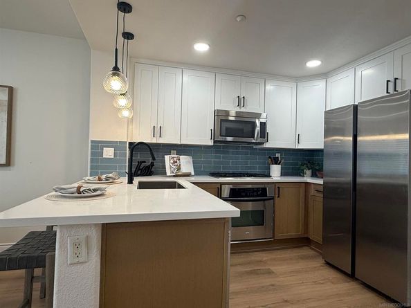 17070 Calle Trevino 5, San Diego CA 92127