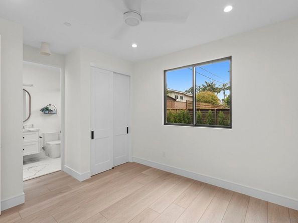 541 Gravilla St, La Jolla CA 92037