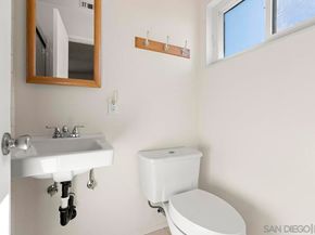 1718 Outer Dr., El Cajon CA 92021